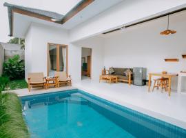 Mahayoga Ubud Private Pool Villa Spa And Resto, vila v Ubude