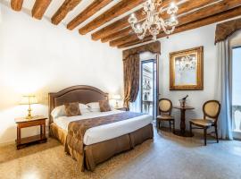 San Teodoro Palace - Luxury Apartments, hotelli Venetsiassa