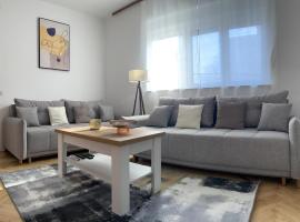 Apartman Noel Knin, apartmen di Knin