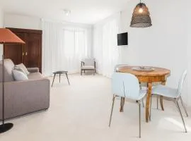 Contrada del Nonno Apartments (city center - private parking on-site)