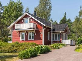 Cottage Charm - Cozy Getaway in the Archipelago, hotel in Naantali