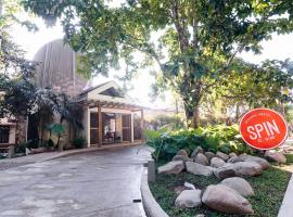 Spin Designer Hostel - El Nido: El Nido şehrinde bir otel