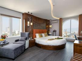 TGT BEACH HOTEL, hotel en Da Nang