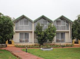 Mango Leaf Lake Resort, hotel a Pune