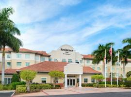 Residence Inn by Marriott Fort Myers at I-75 and Gulf Coast Town Center, viešbutis mieste Esteras, netoliese – Pietvakarių Floridos tarptautinis oro uostas - RSW