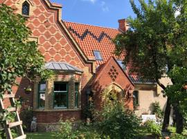 Little Cottage auf 2 Etagen, hotel i Raben Steinfeld