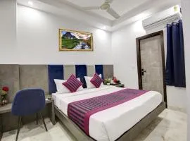 Hotel S B INN - Near New Delhi Railway Station Paharganj