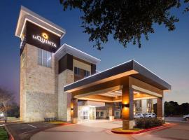 La Quinta by Wyndham Austin - Cedar Park、シーダーパークのホテル