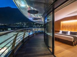 Hotel Starc by Pierre & Vacances Premium: Andorra la Vella şehrinde bir otel