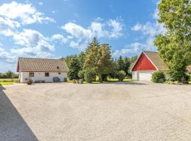 Cozy Home In Lund With Kitchen, hotel i Lund