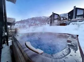 Stranda Fjellgrend - with jacuzzi & 3 bedrooms