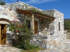 Traditional stone-built cottages Azalas, hotel Mucúnában