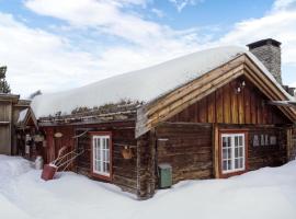 Gorgeous Home In Røros With Sauna, hotell på Røros