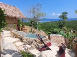 Jungle Bar Honeymoon suite & private pool, hotel sa San Vicente