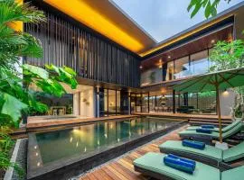 The Continental Modern Luxury 4 BR Villa in Seminyak Central