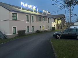 Hotel Inn Design Laon: Laon şehrinde bir otel