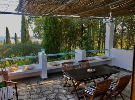 Sea View Apartment in the Greek Nature, viešbutis mieste Gouvia