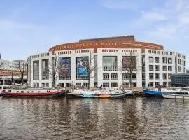 Amstel Houseboat studio right across the Opera