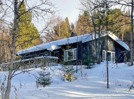 Beautiful Home In Os I Østerdalen With Kitchen, hotell i Os