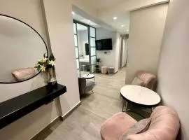 Aelia Urban Suite