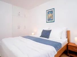 Longin Guesthouse - Hvar