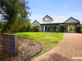 Villa de Mer at Phillip Island, pet-friendly hotel sa Cowes