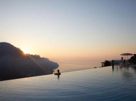 Caruso, A Belmond Hotel, Amalfi Coast: Ravello'da bir otel