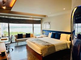 The Park Hyderabad, Banjara Hills near Hussain Sagar Lake, 5-stjärnigt hotell i Hyderabad