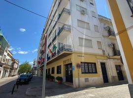 Hotel Medina Centro, hotel cerca de Aeropuerto de Jerez - XRY, Jerez de la Frontera