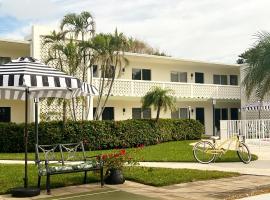 Fernando Flats, cheap hotel in Palm Beach Shores