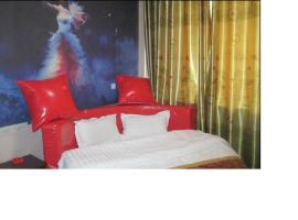 Xinji Express Inn, hotel en Sanhe