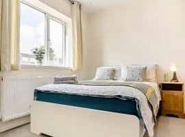 Quiet Private Homestay, Central Birmingham