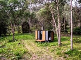 Yengo Tiny House by Tiny Away, mikrohus i Broke