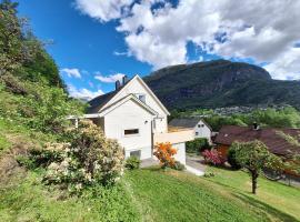 Hus i Stryn, rumah liburan di Stryn