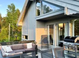 Stunning Home In Risør With House Sea View