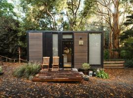 Pekapeka Tiny House by Tiny Away, tiny house in Owaka