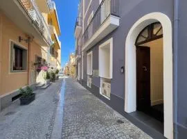 2024 Renovated Ground Floor Suite-1BR-Best of the best-very Luxurious-Historical centre