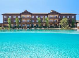 PortAventura Hotel Colorado Creek - Includes unlimited access to PortAventura Park & 1 access to Ferrari Land, hotel en Salou