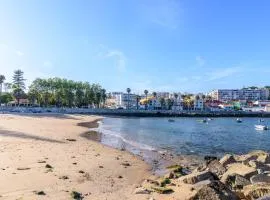 WHome Beachside Getaway near Paço de Arcos Train Station