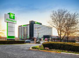 Holiday Inn Newark International Airport, hotel in Newark