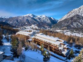 Hotel Sansicario Majestic: Cesana Torinese şehrinde bir otel