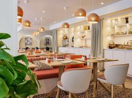 Mercure Saint Raphael Centre Plage, хотел в Сен Рафаел