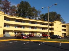 DIAMOND INN & SUITES, hotel v mestu Richmond