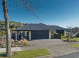 Family Haven - Nelson Holiday Home