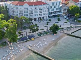 Hotel Miramare, khách sạn ở Crikvenica