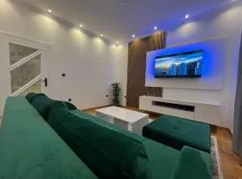 Sarajevo Luxury Apartment - 50 m from Old Sarajevo Clock Tower