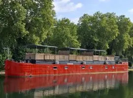 La péniche de Fabrice avec Jacuzzi privatif