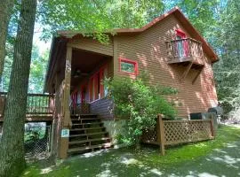 Ole Red Retreat - 10 minutes to Gatlinburg & Great Smoky Mountains