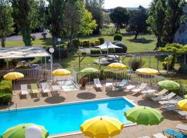 ibis Styles Marseille Aéroport, хотел близо до Летище Marseille Provence - MRS, 