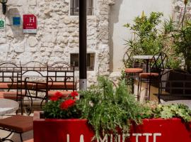 Hôtel La Muette, hotell i Arles